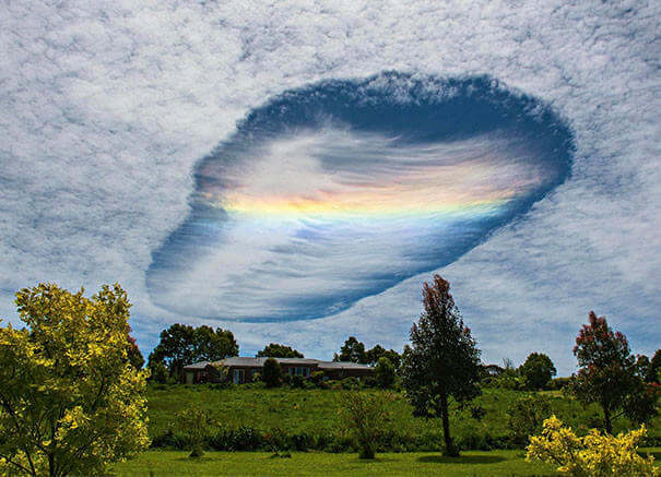 A Spaceship With It's Cloaking Device Activated