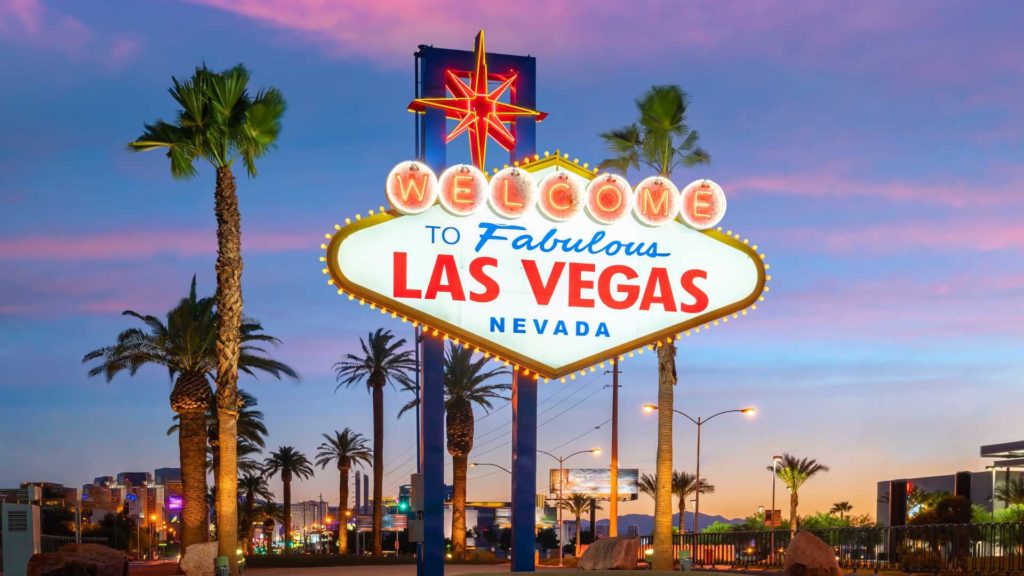 25 Fun Vacation Spots for Young Adults in the U.S. 8